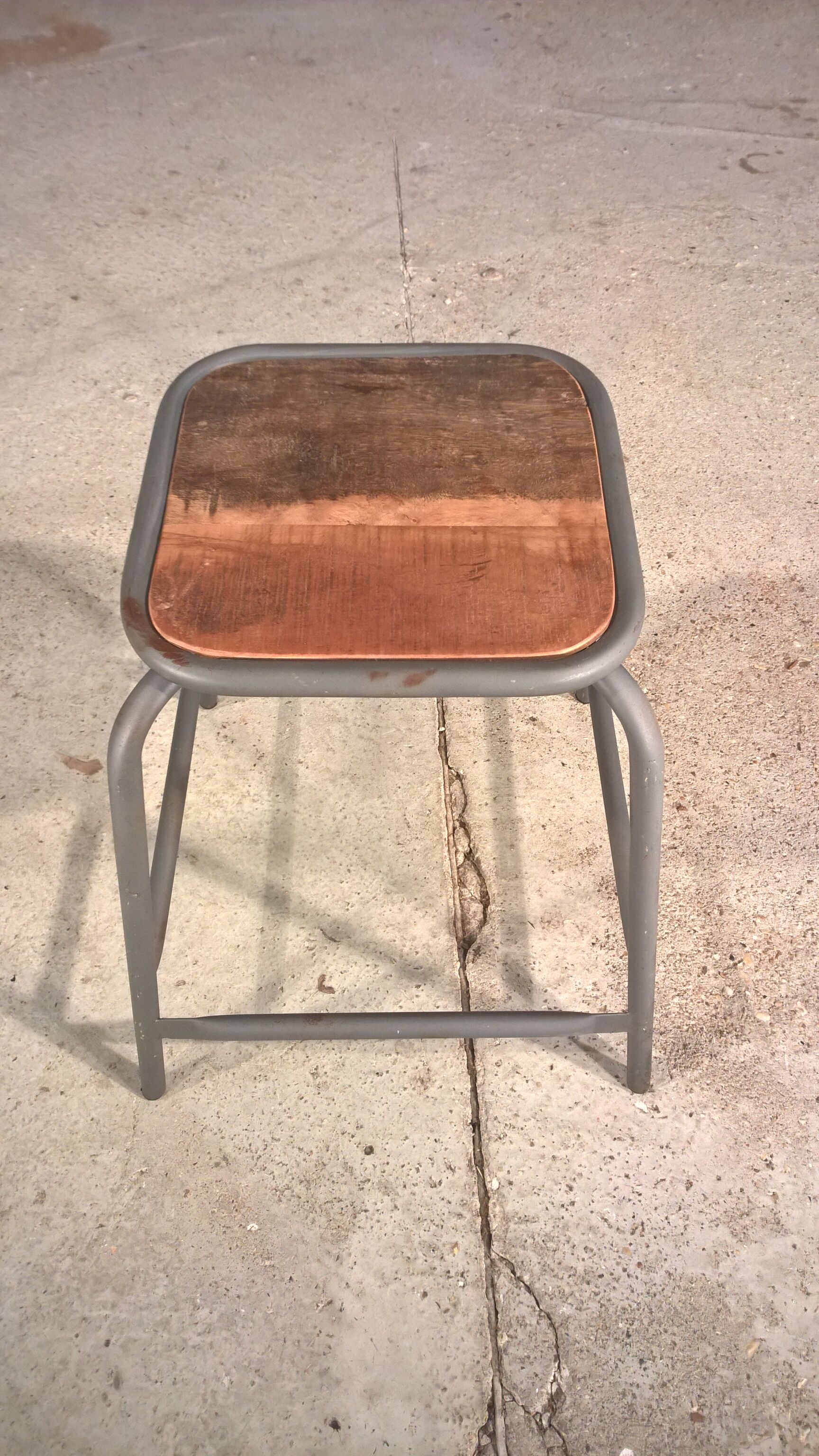 Workshop stool