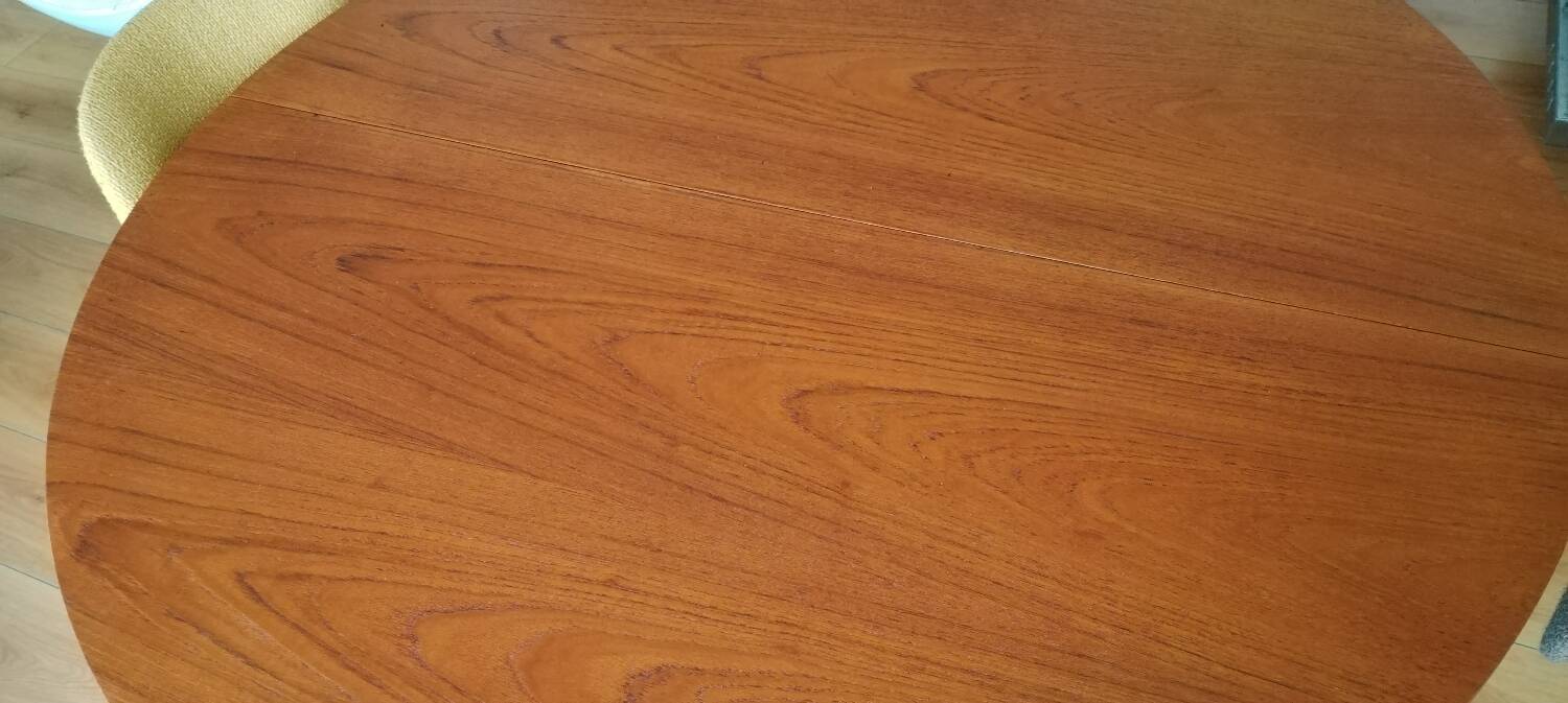 60's round table with extension