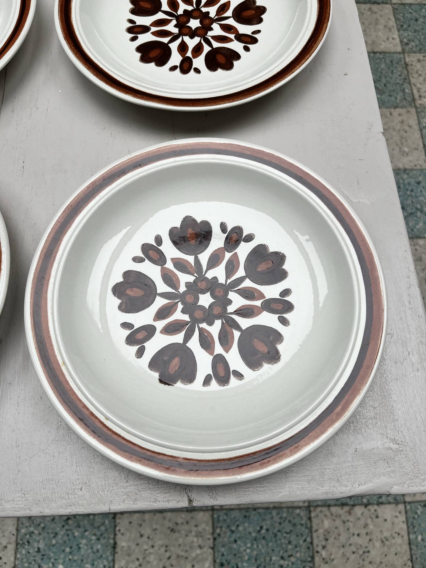 6 deep plates