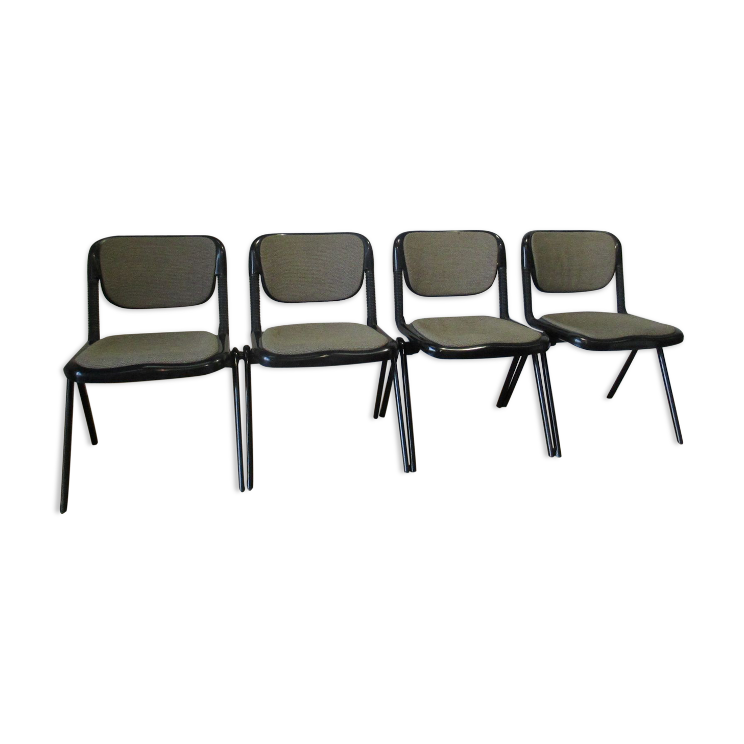 4 chaises Vertebra noires