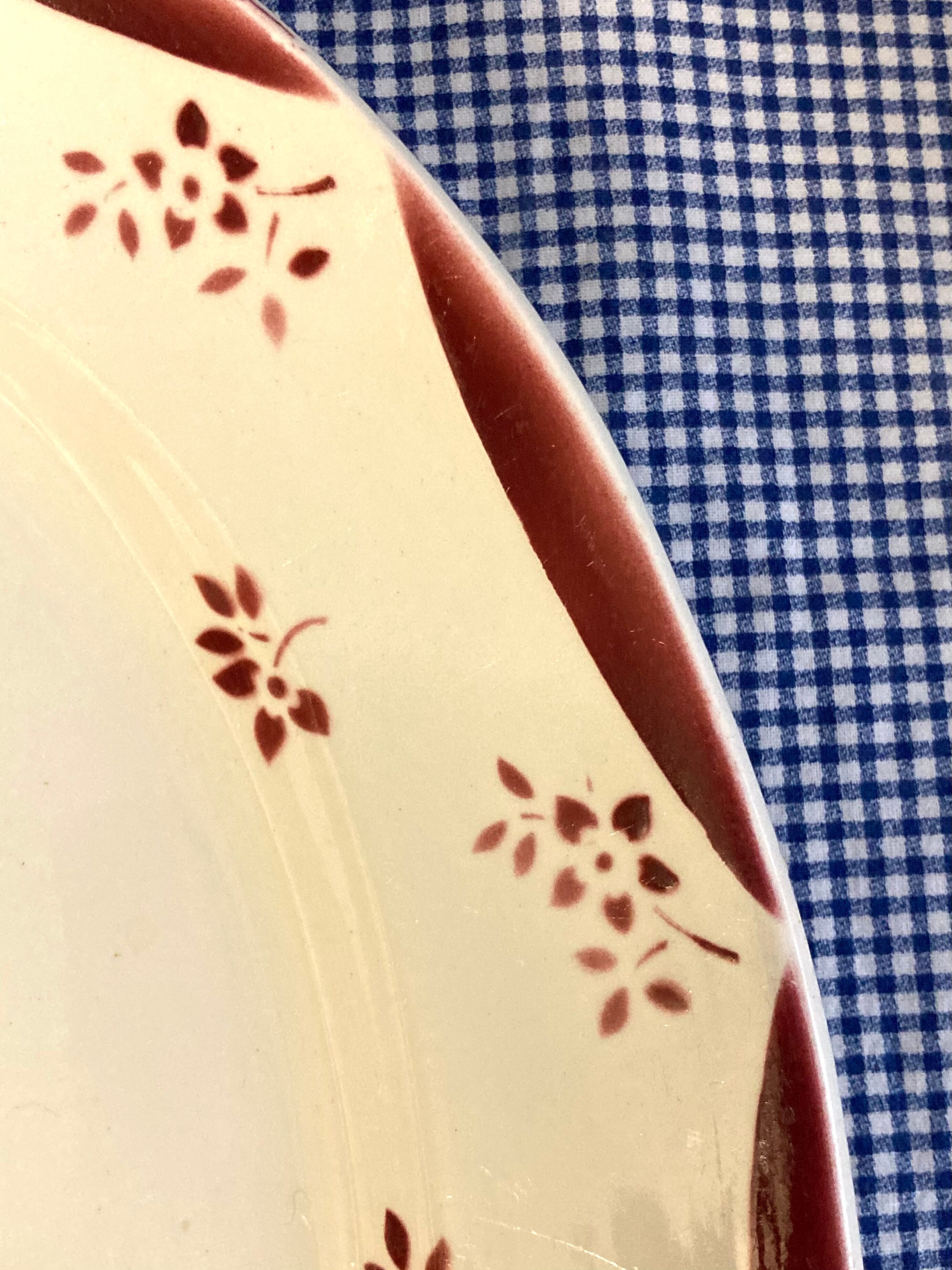 The oval dish small flowers Digoin