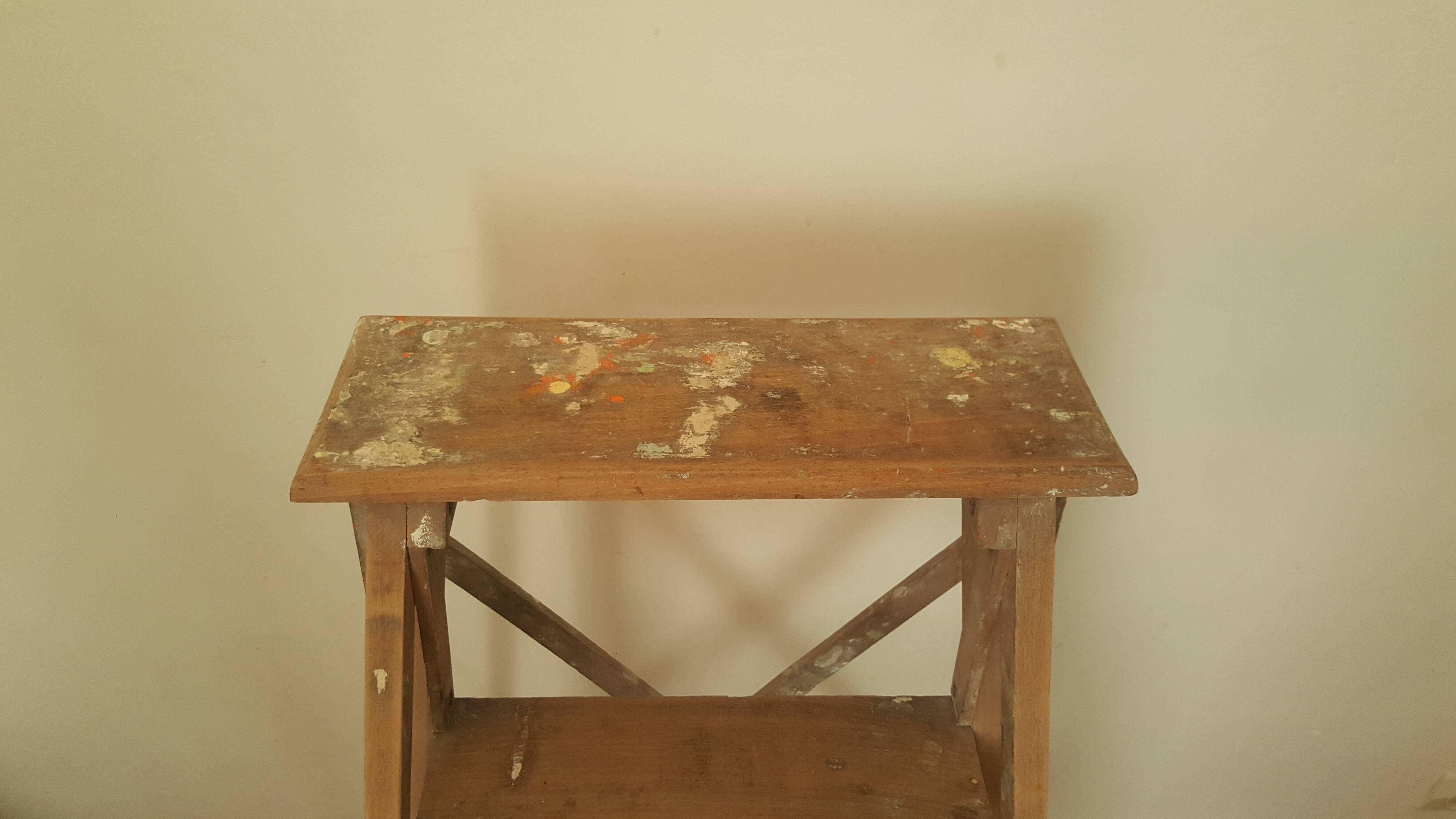 Painter's stepladder