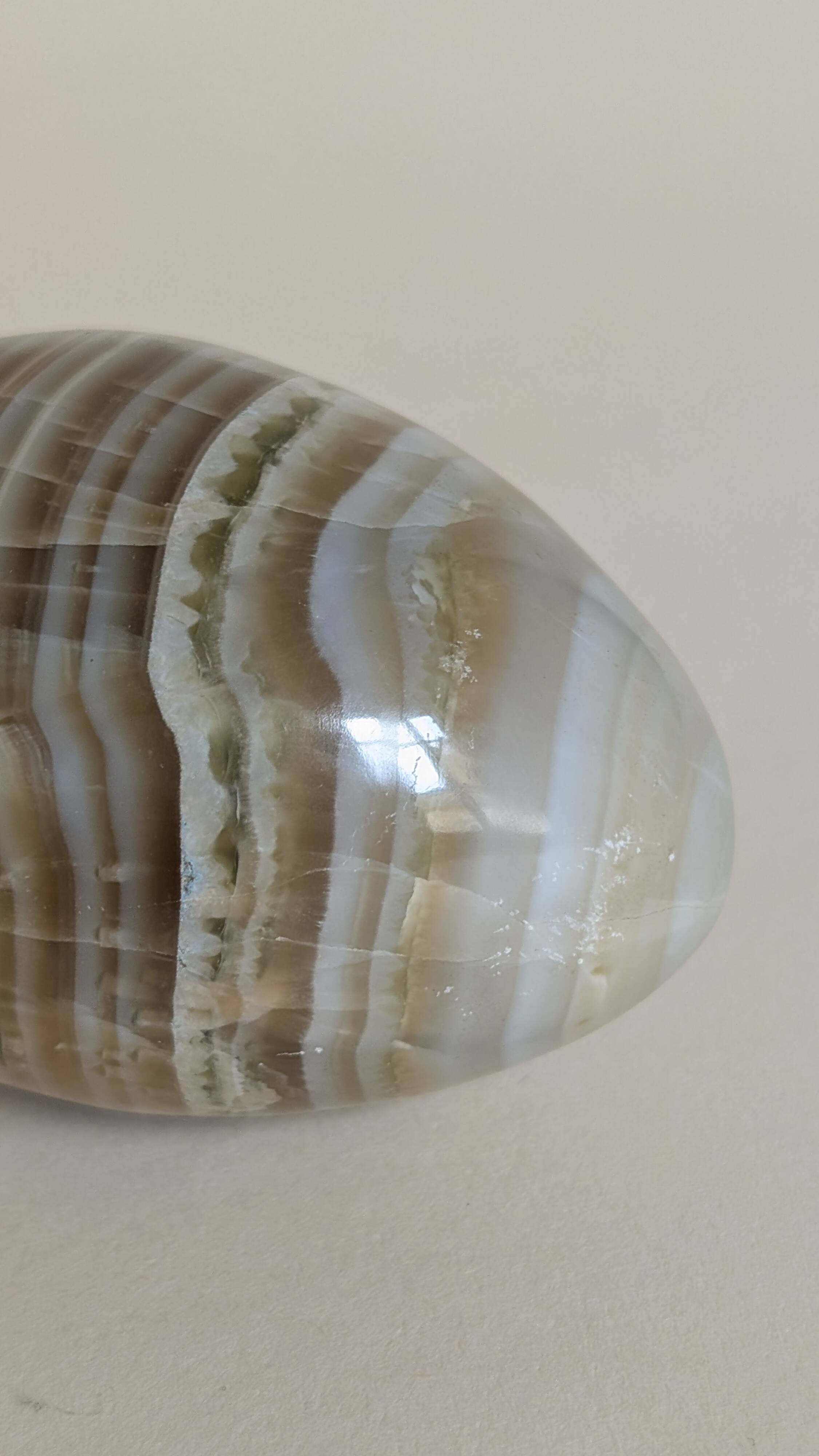 Onyx egg