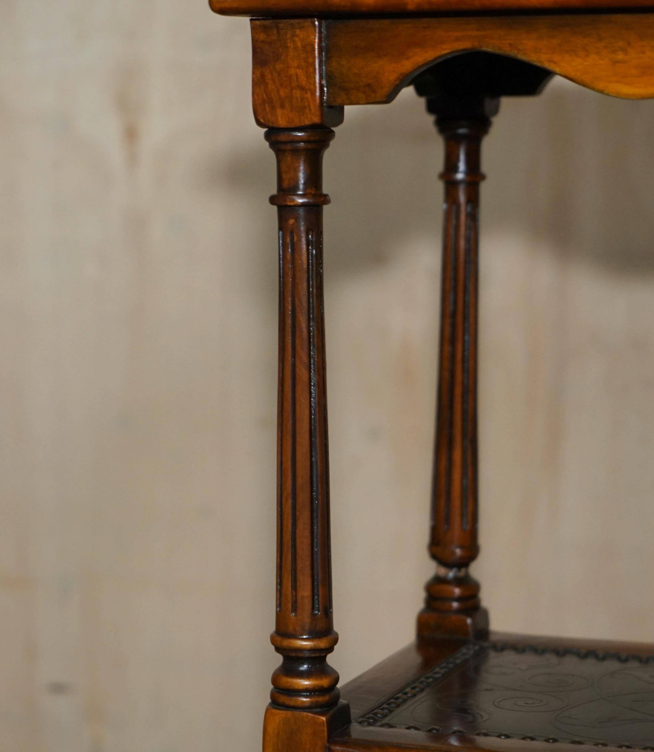 Theodore Alexander bookshelf shelf, solid wood, embossed leather.