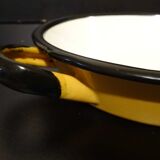 Yellow enamelled plate pan