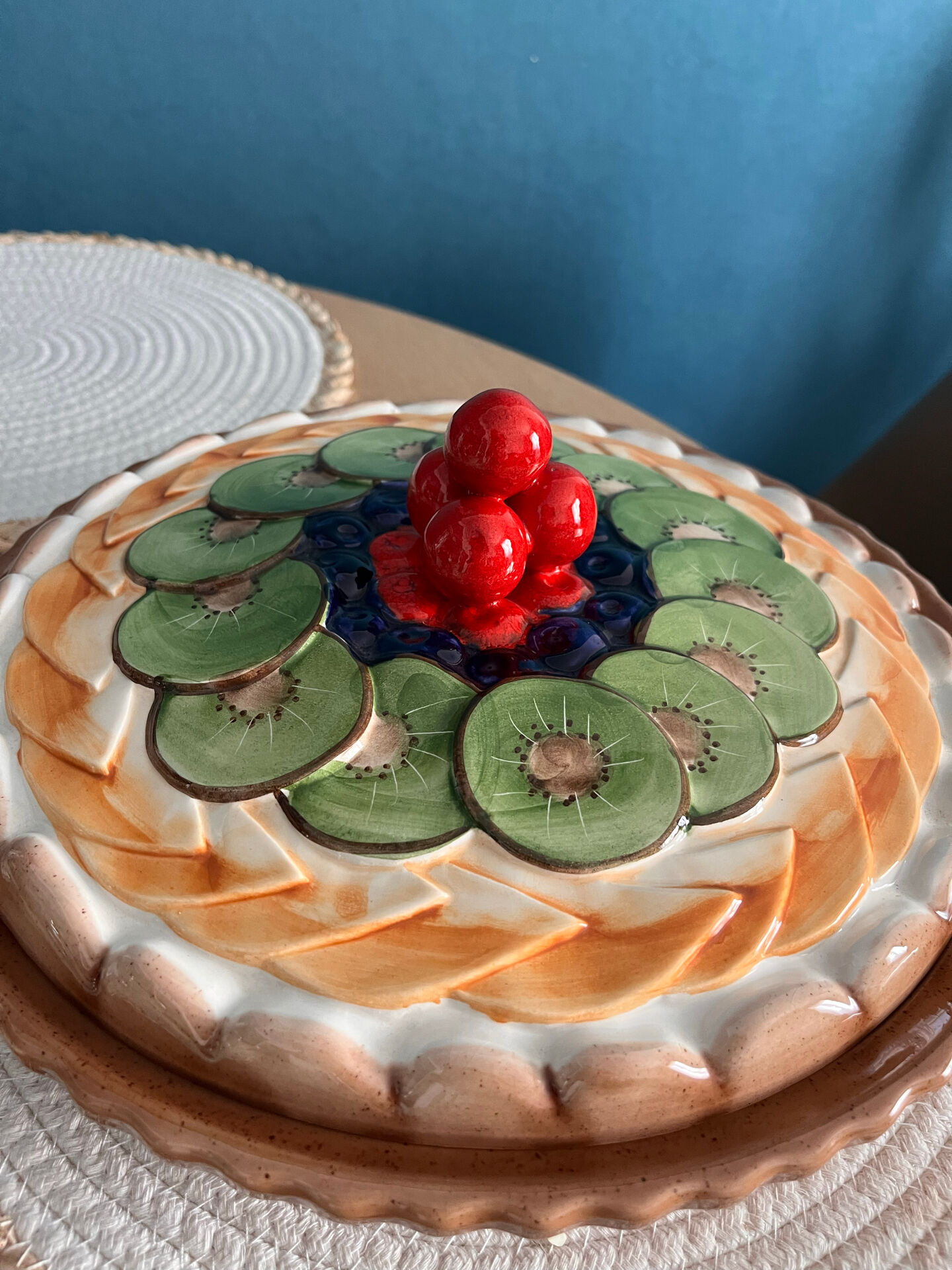 Fruit tart dish barbotine "fruit tart" Silea