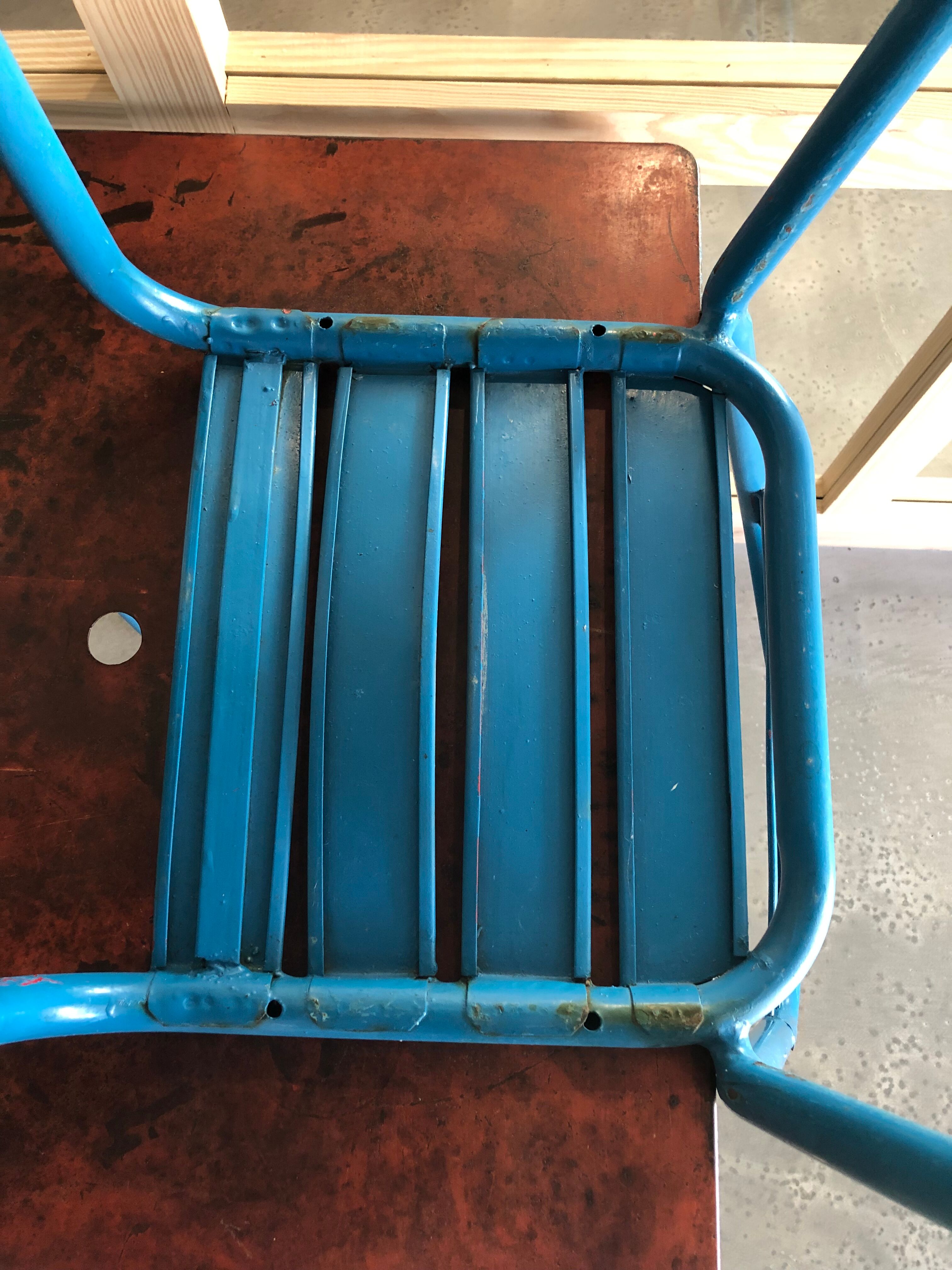 Table + two Garden Chairs Tolix