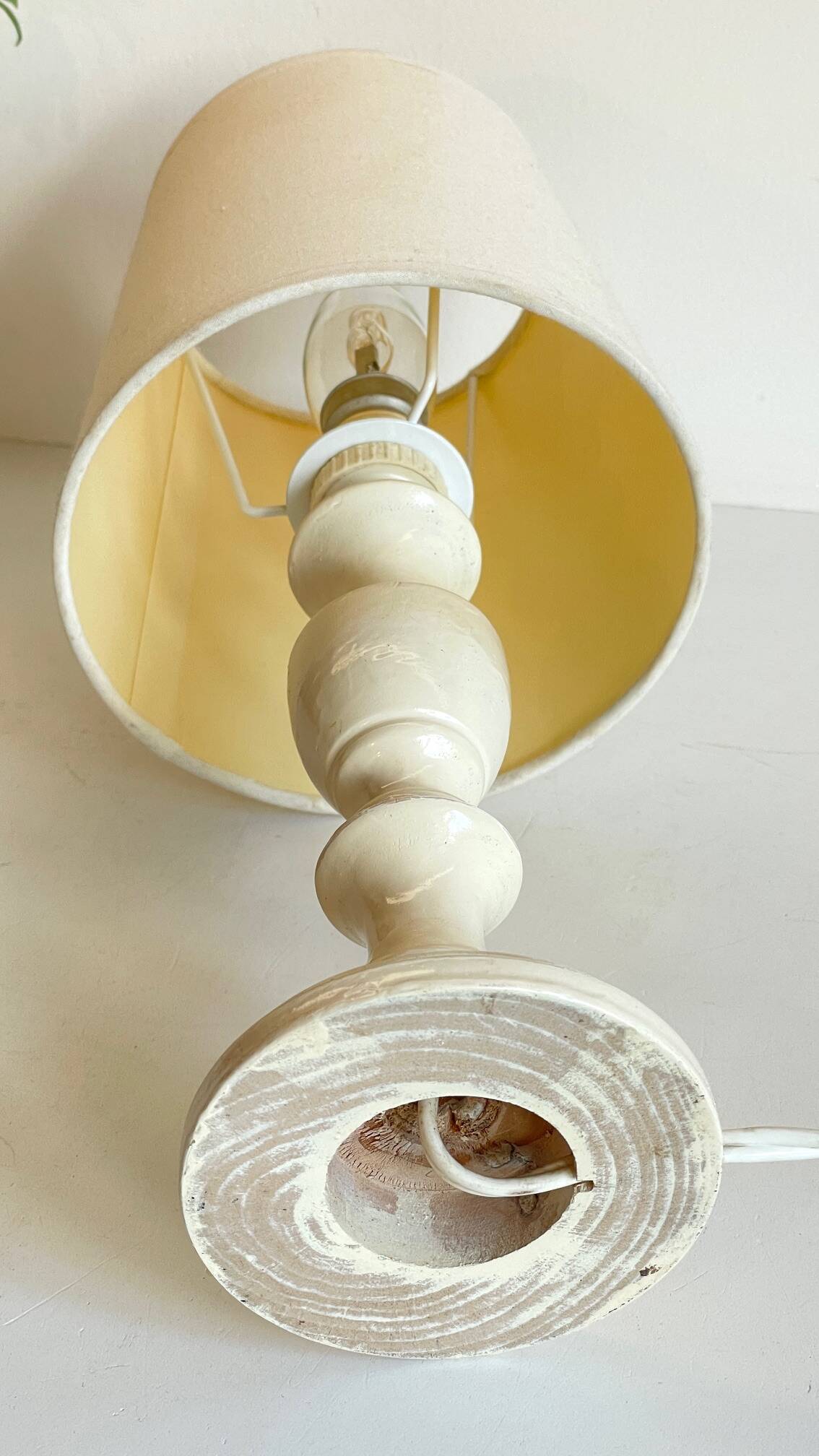 Vintage White-Cream Lacquered WOOD LAMP