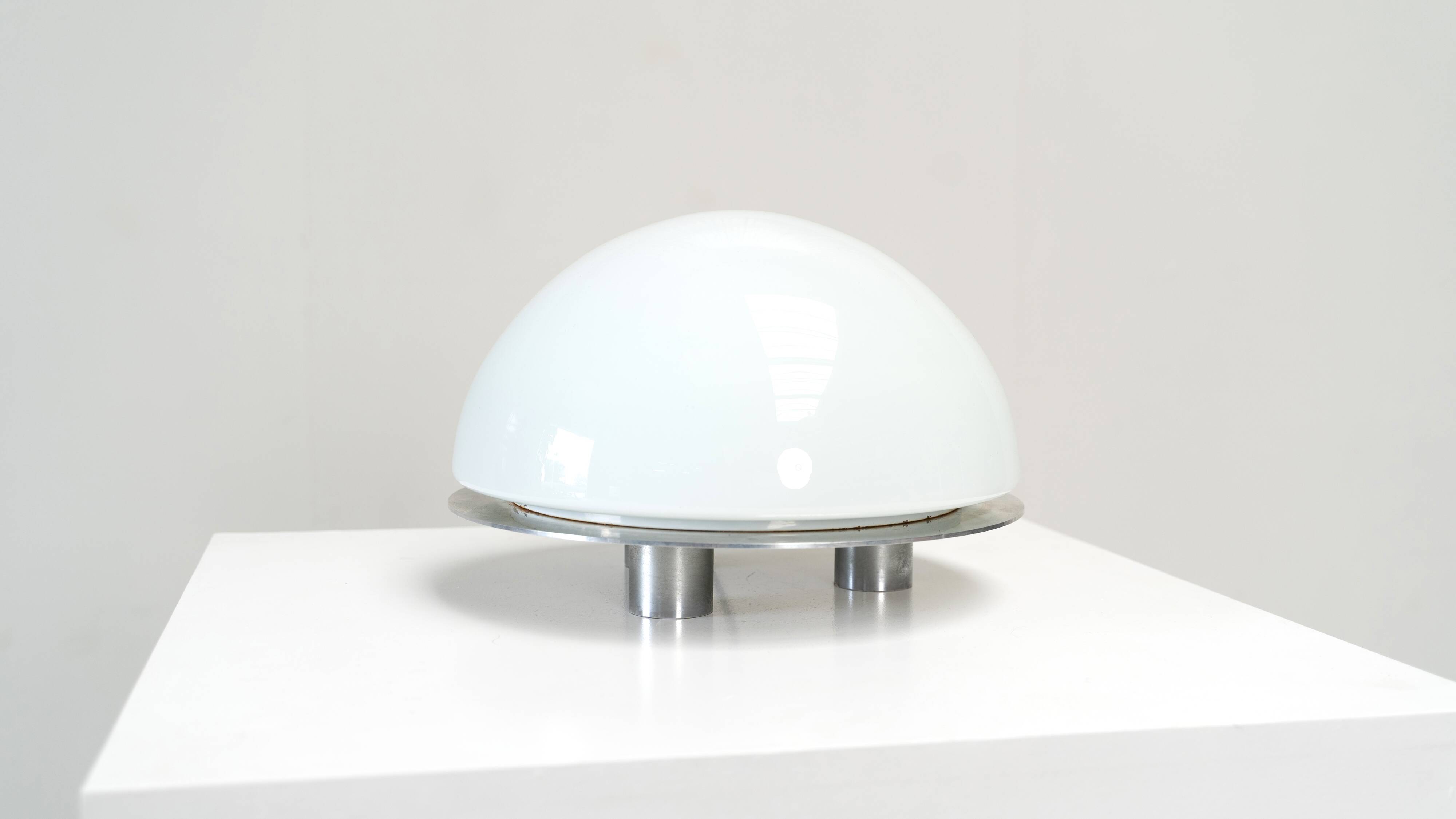 Lampe de table sculpturale italienne