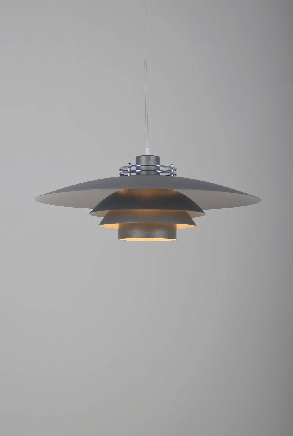 Lampe à suspension danoise modèle De-Lux de Design Light, 1980