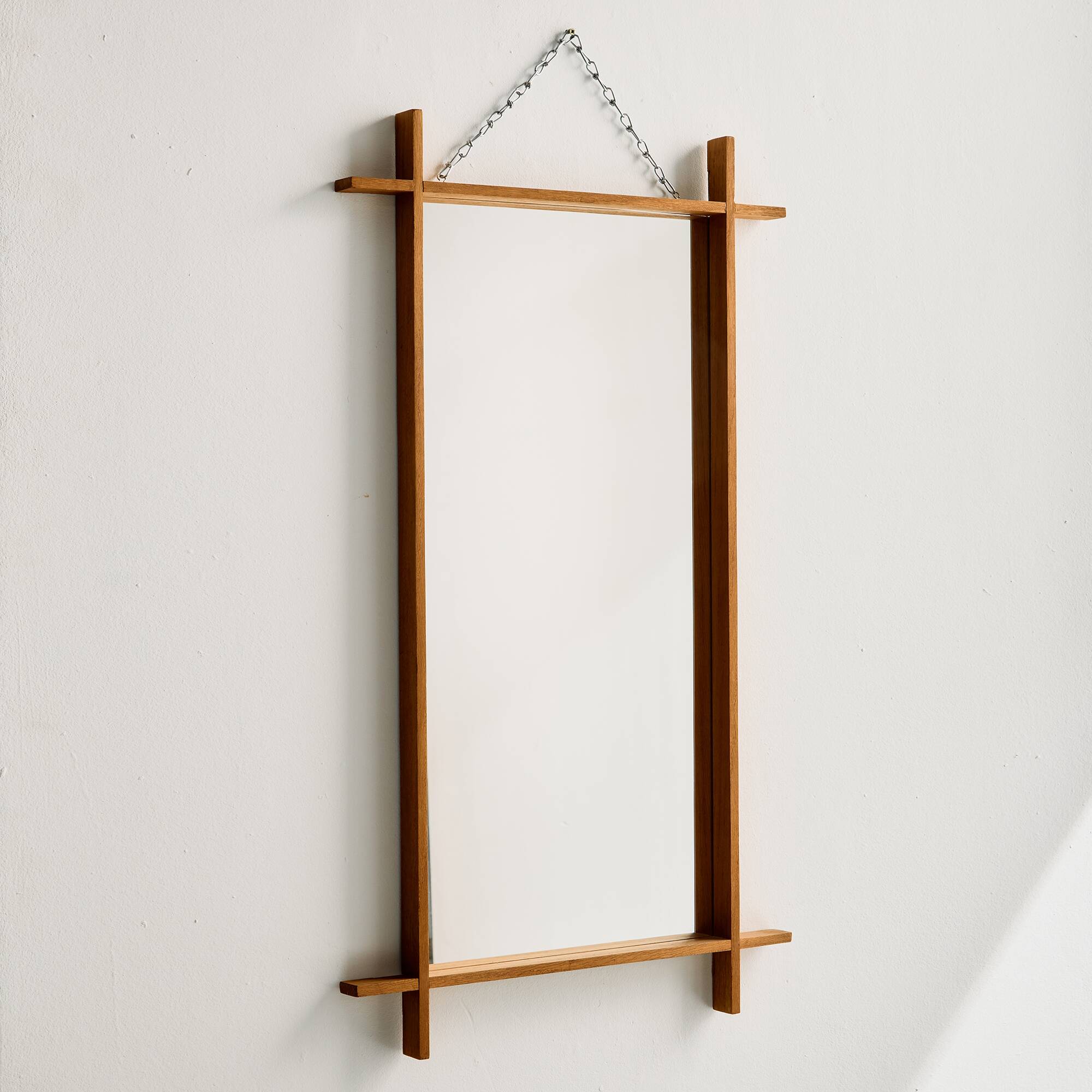Miroir encadré en chêne