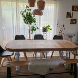 Henri II extendable country table
