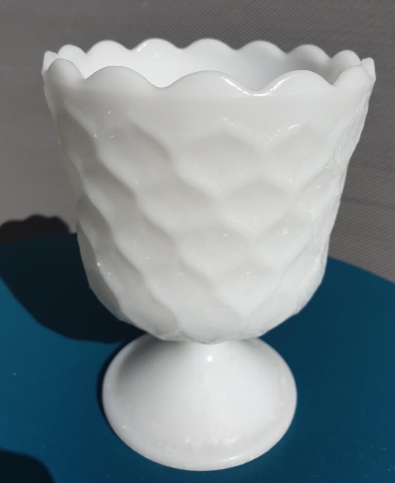 Opaline cup vase Brody USA 1950