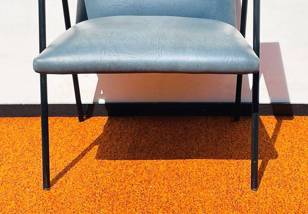 Pair of armchairs model Robert by Pierre Guariche for Meurop. Vintage 60s.