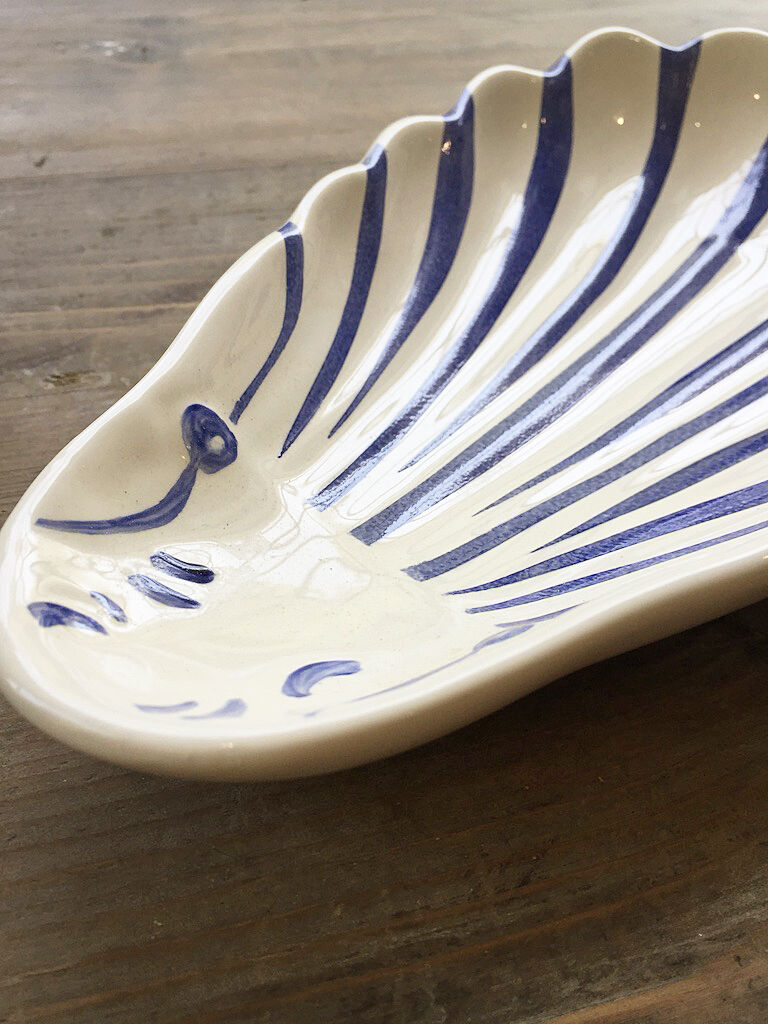 "Seashell" ceramic ravier