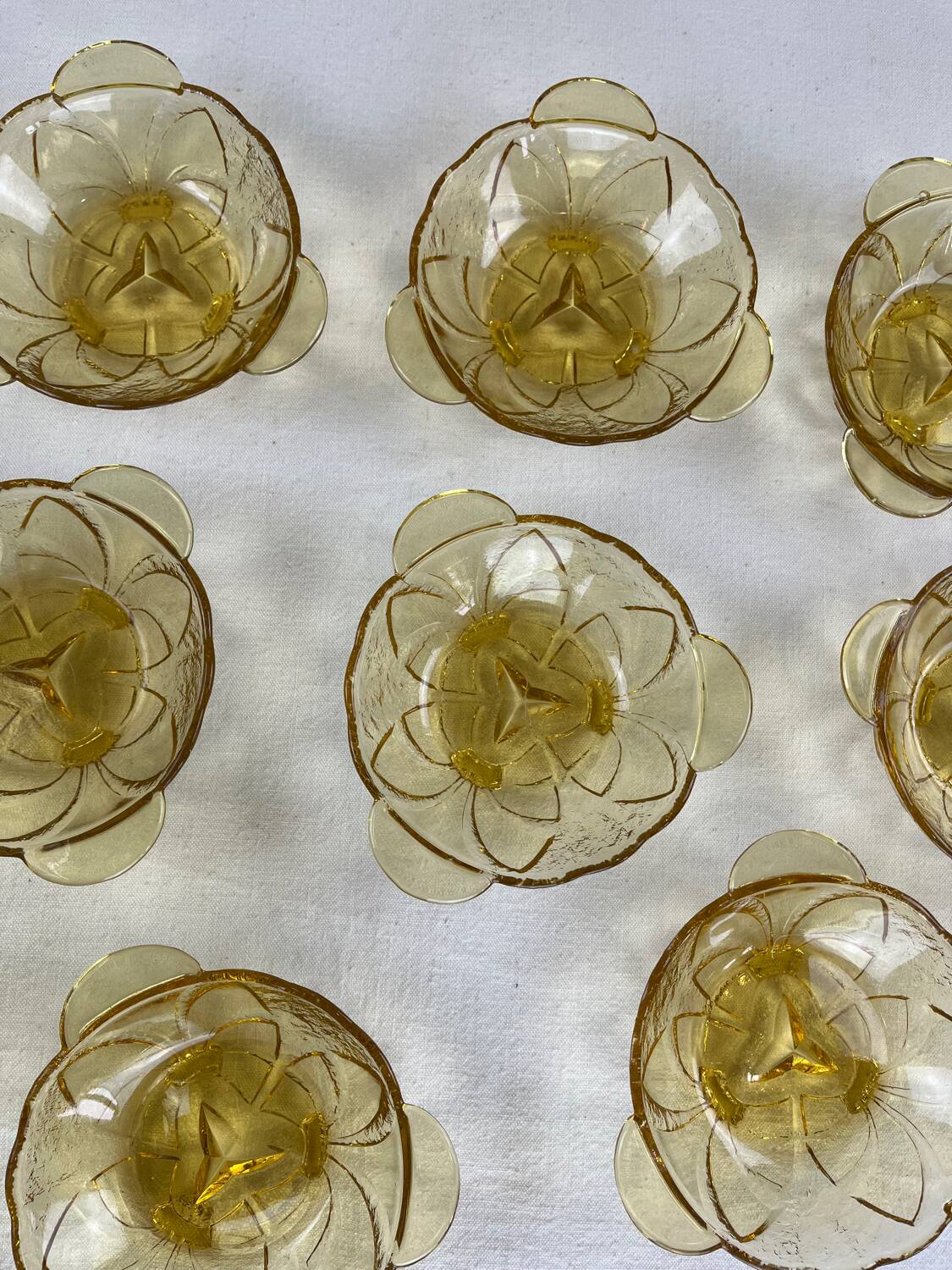 Amber Art Deco service