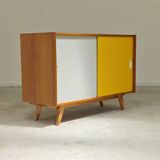 Buffet Commode U 452 jaune par Jiri Jiroutek pour Interier Praha 1960