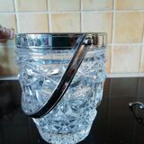 Ice bucket