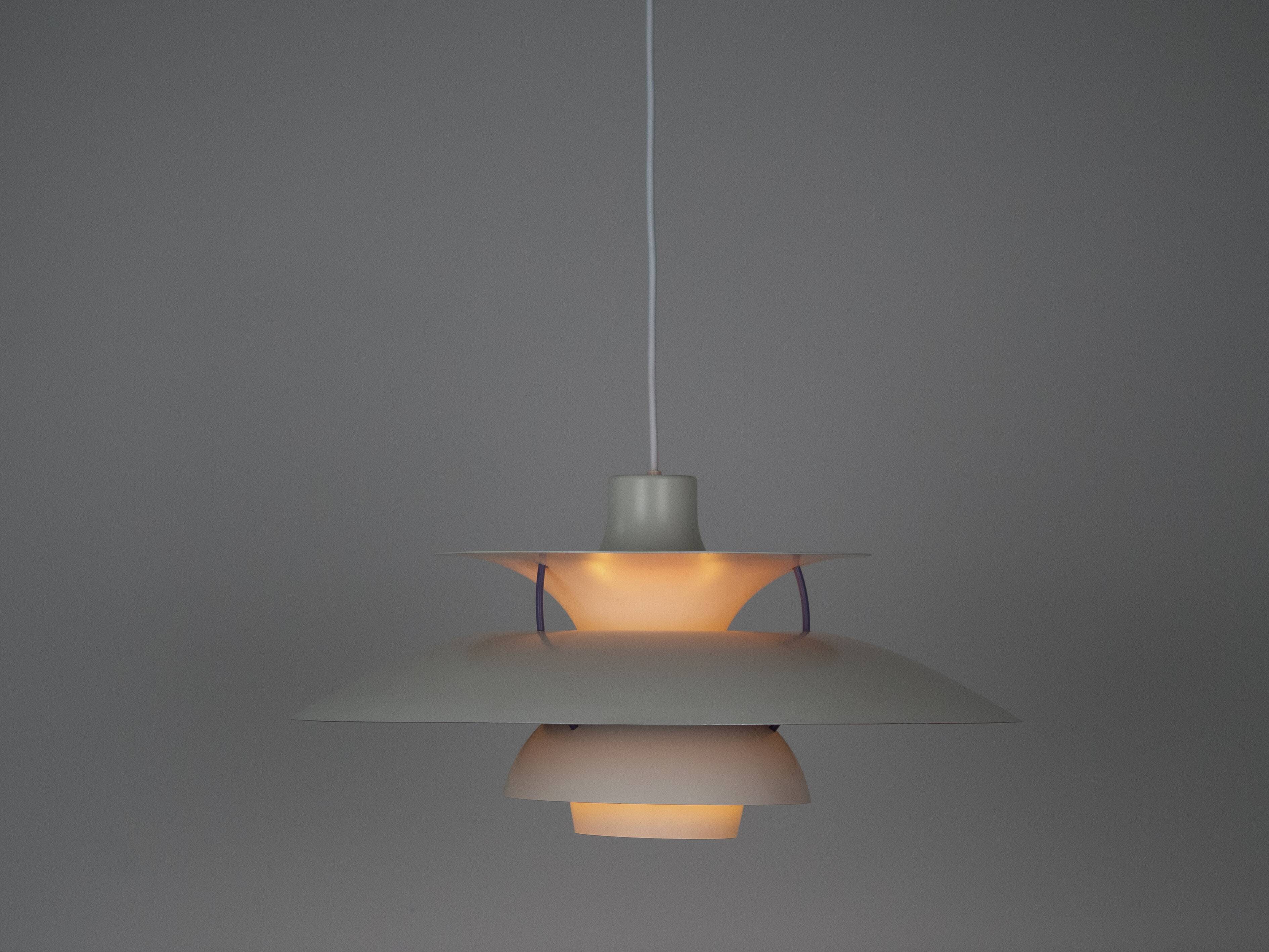 Danish vintage PH 5 pendant lamp by Poul Henningsen, Louis Poulsen, 1958