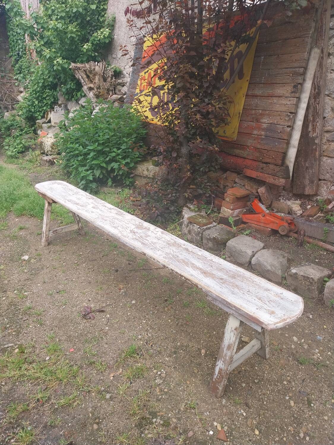 Farm bench