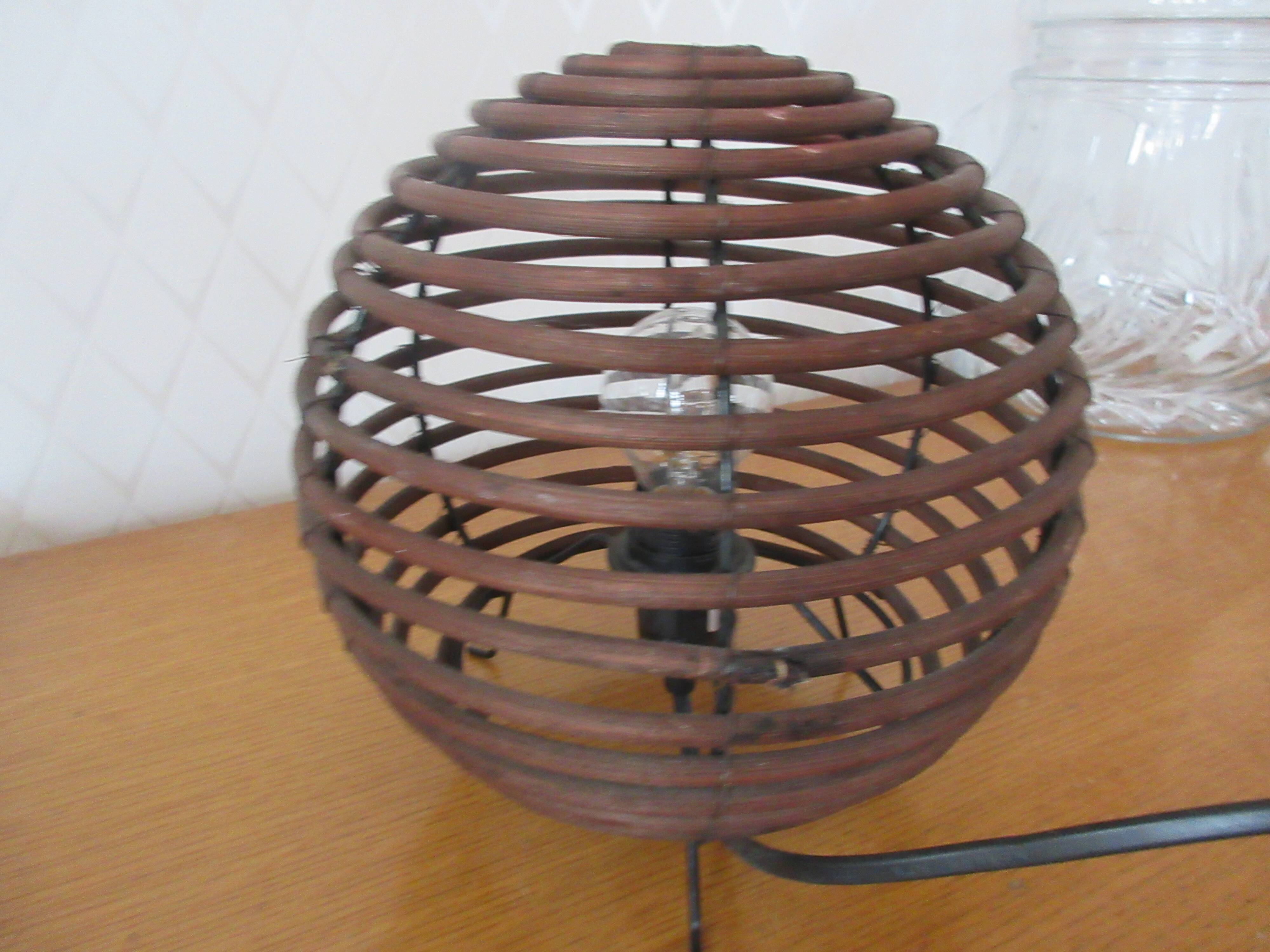 Vintage wicker ball lamp