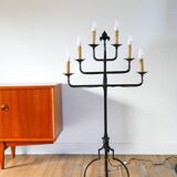 Grand Brutalist floor lamp in wrought iron, six lights, 1970.