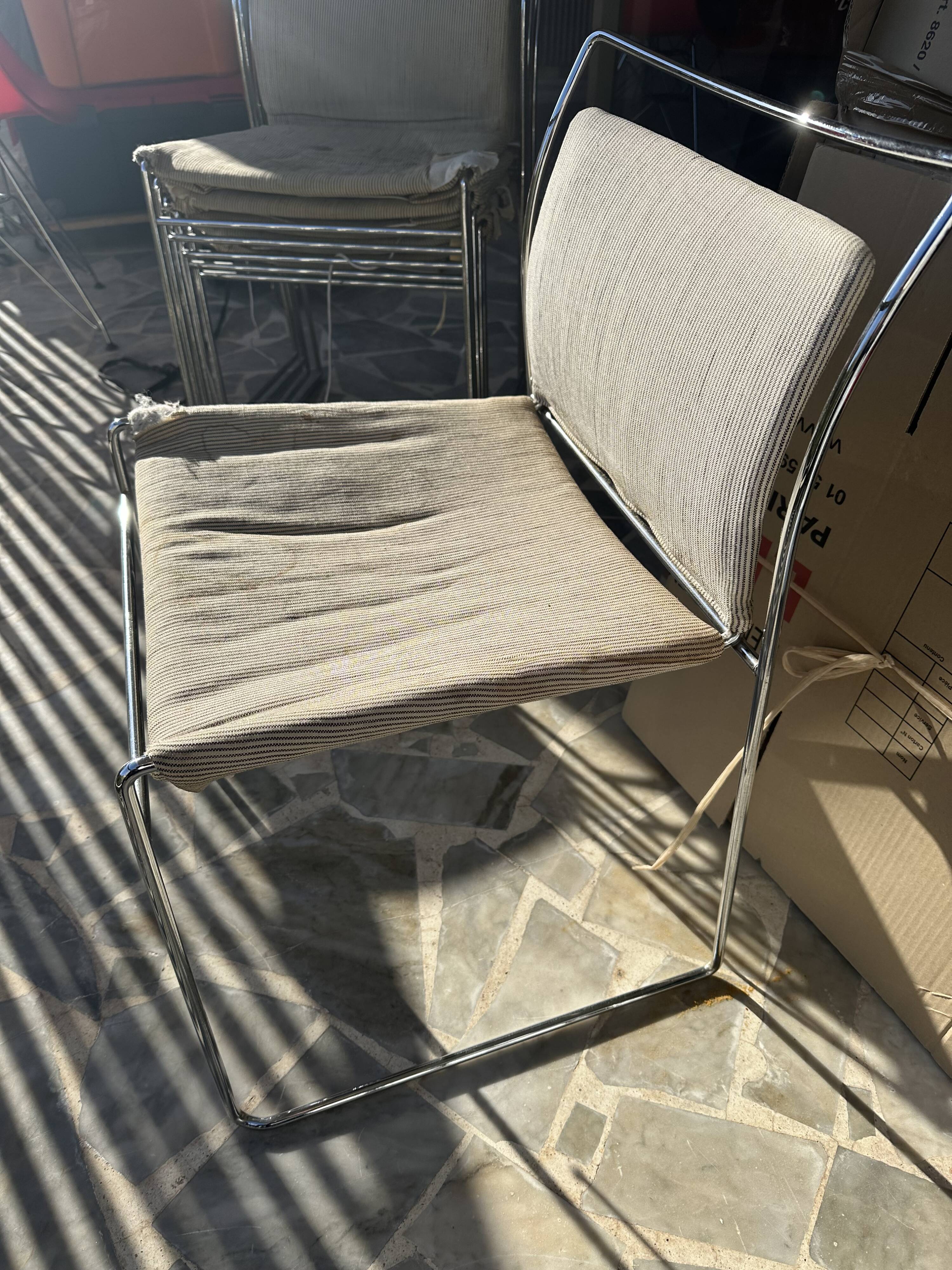 4 Chaise TULU