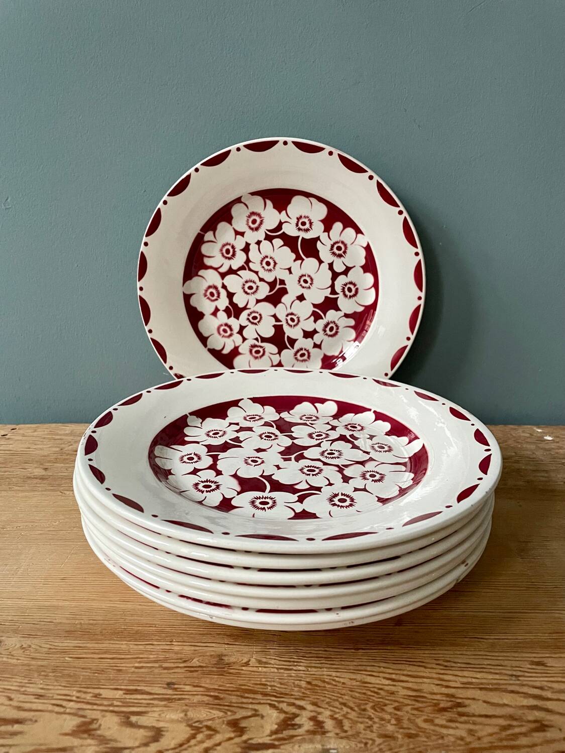 Série de 8 assiettes plates Digoin Sarreguemines « Duroc »