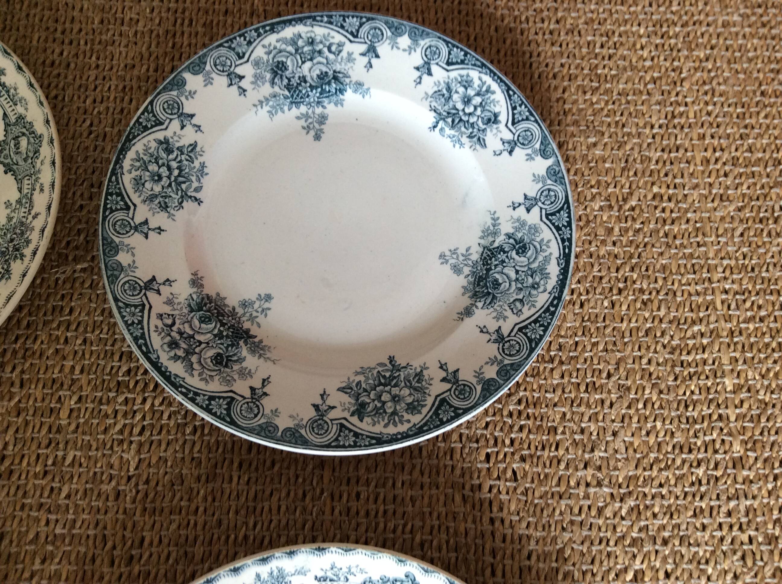 6 Terre de Fer flat plates