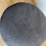 Pouf en cuir patchwork vert de Sède