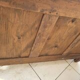 Walnut chest of drawers