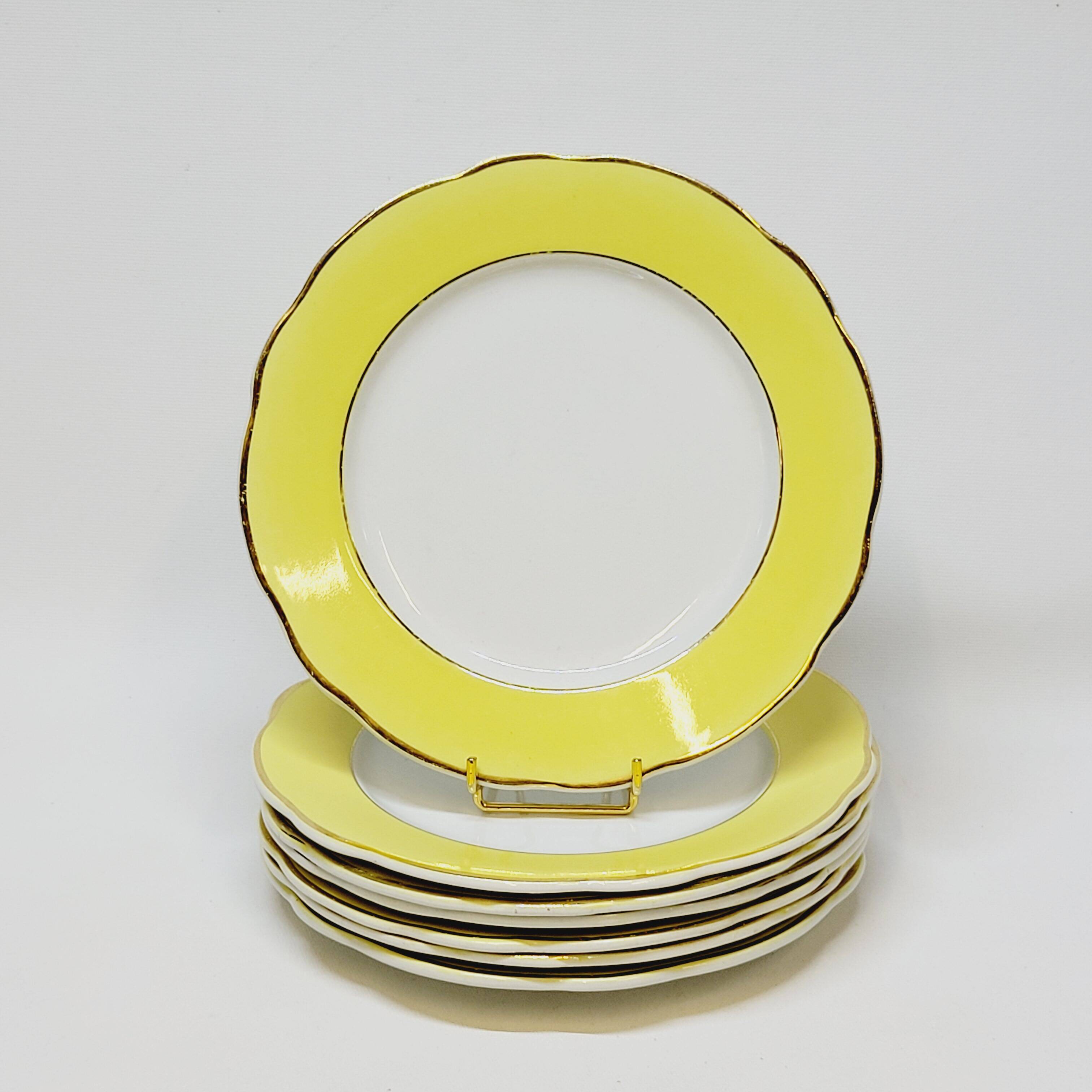 7 Vintage KG Lunéville Plates Jonquille Model Diameter 19.5 Cm