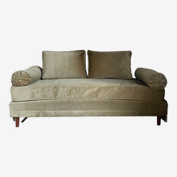 Banquette divan lit daybed vintage vert lichen