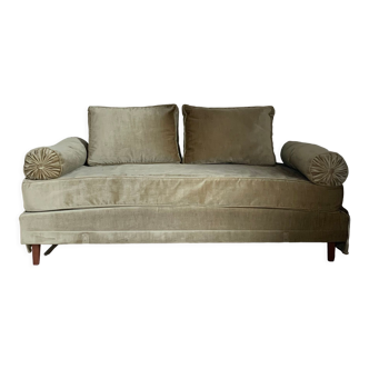 Sofa sofa bed daybed vintage lichen green