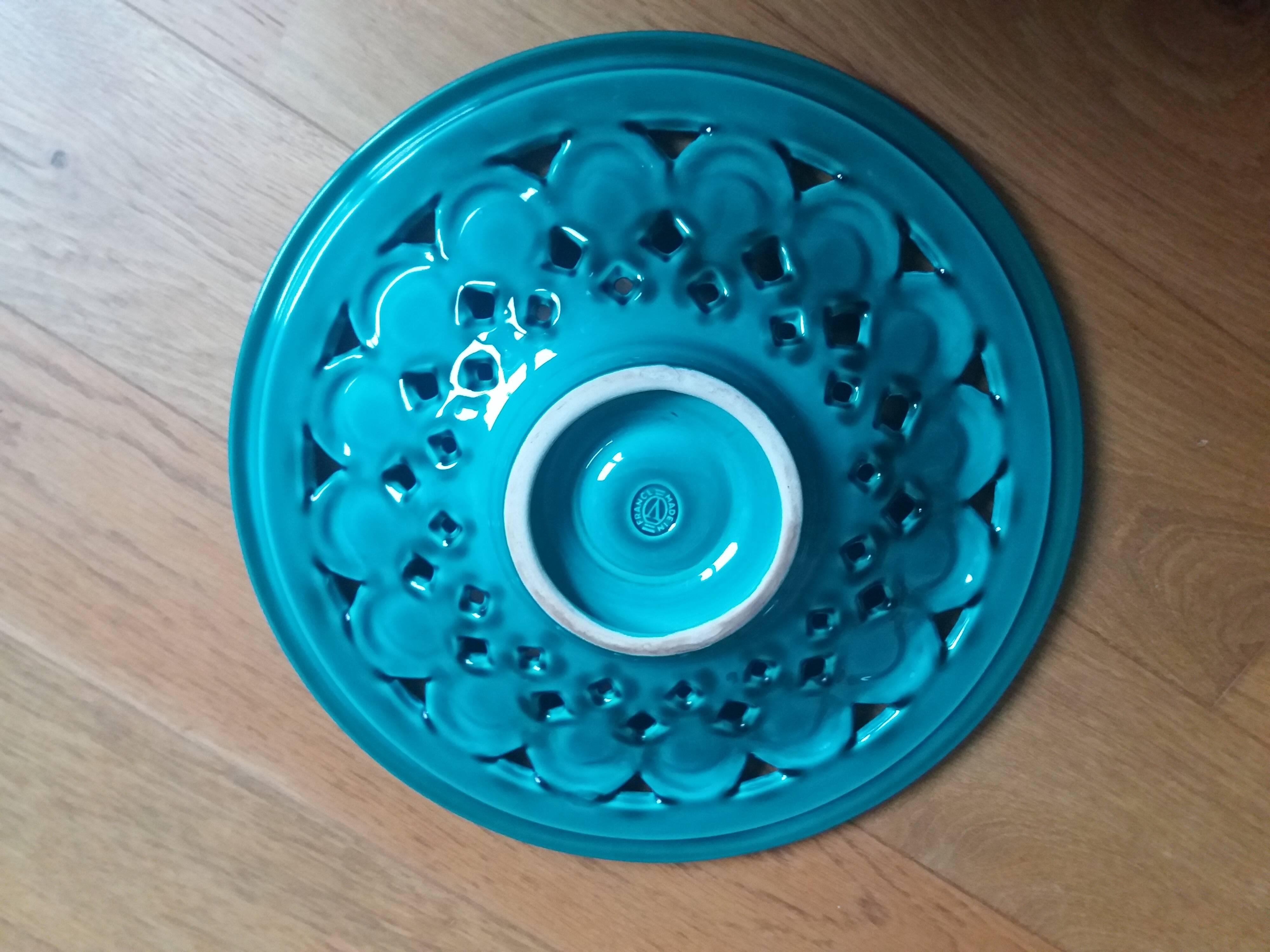 Verceram fruit bowl emerald green slip 37cm