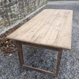 Farmhouse table