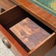 Petit bureau anglais en acajou