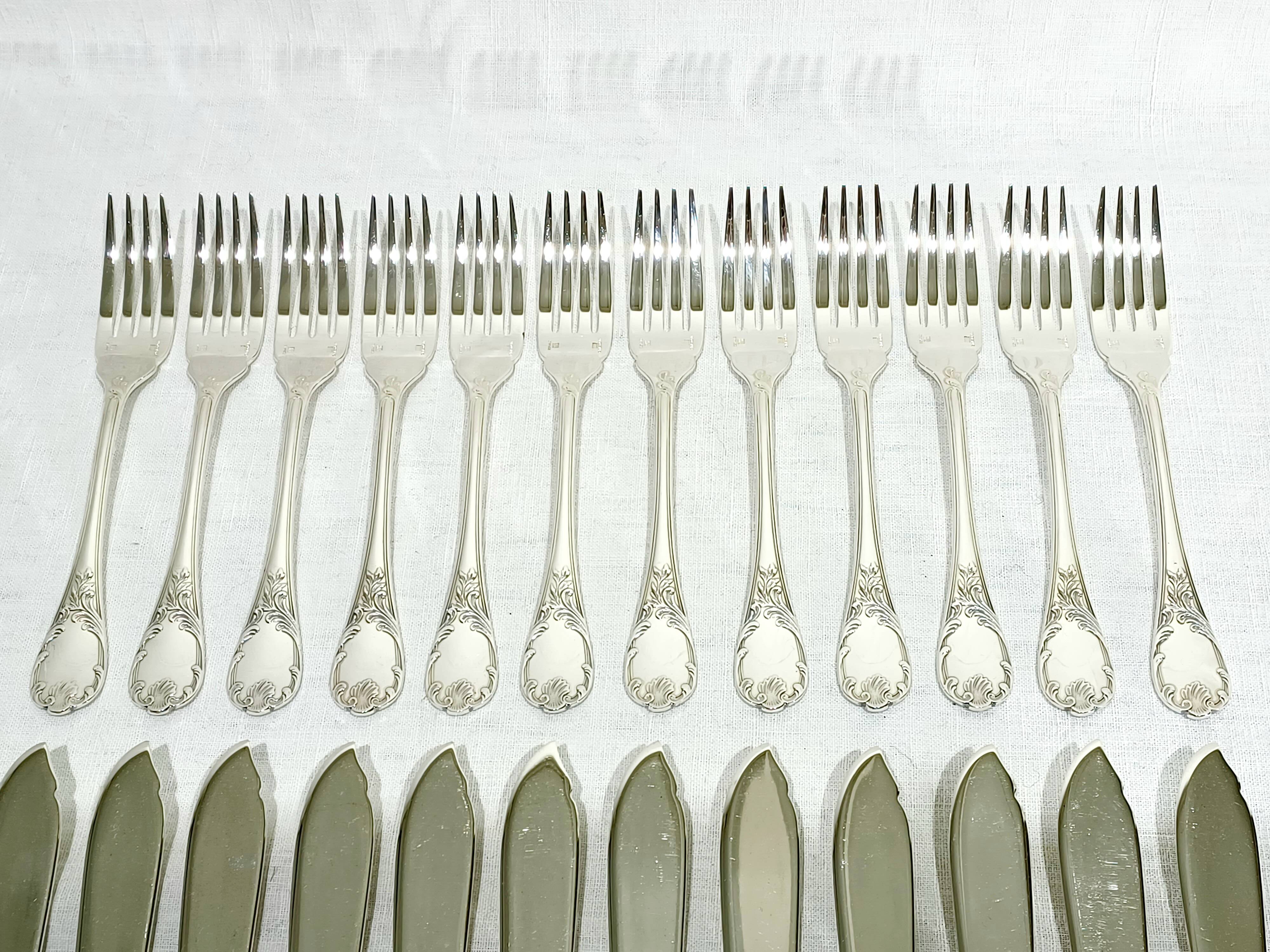 Christofle – 12-piece silver-plated fish cutlery set, Marly model