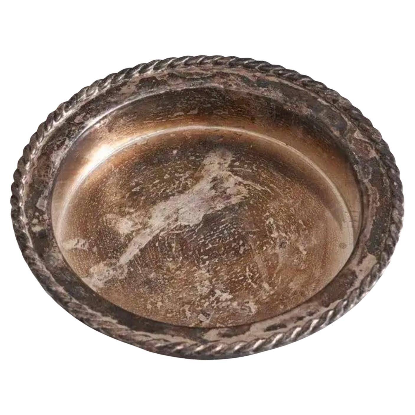 Patinated silver bowl signed Kisho, mid-20th century.