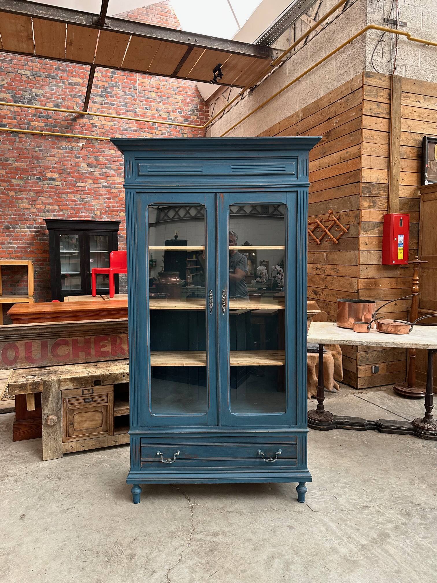 Oak bookcase Late 19th century