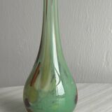 Vase soliflore en verre coloré transparent