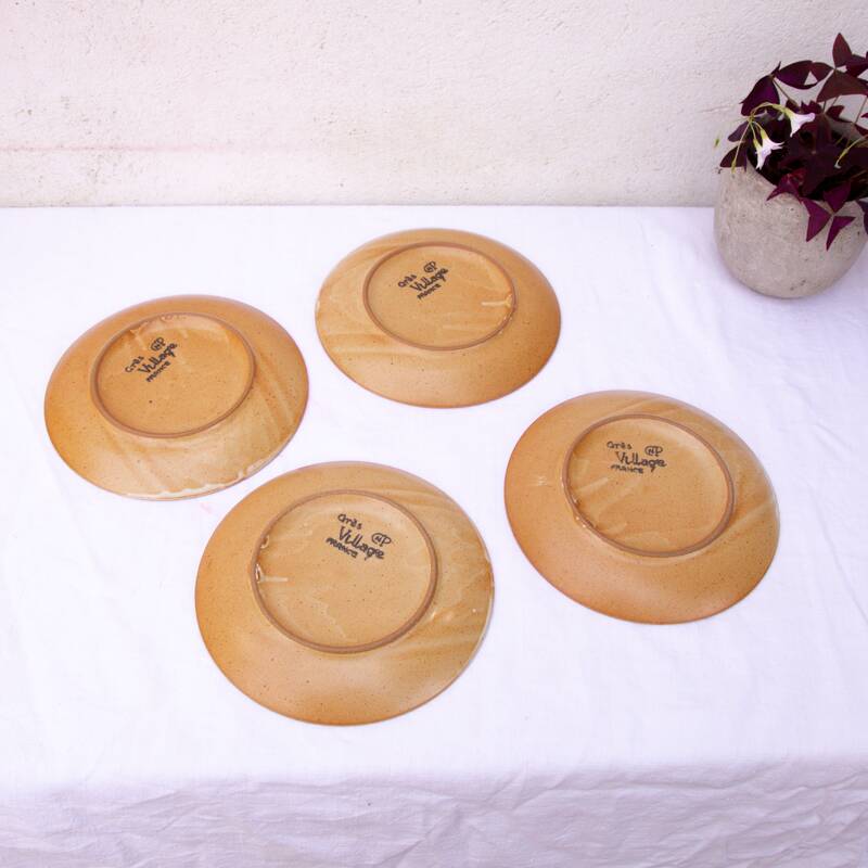 4 dessert plates stoneware village France