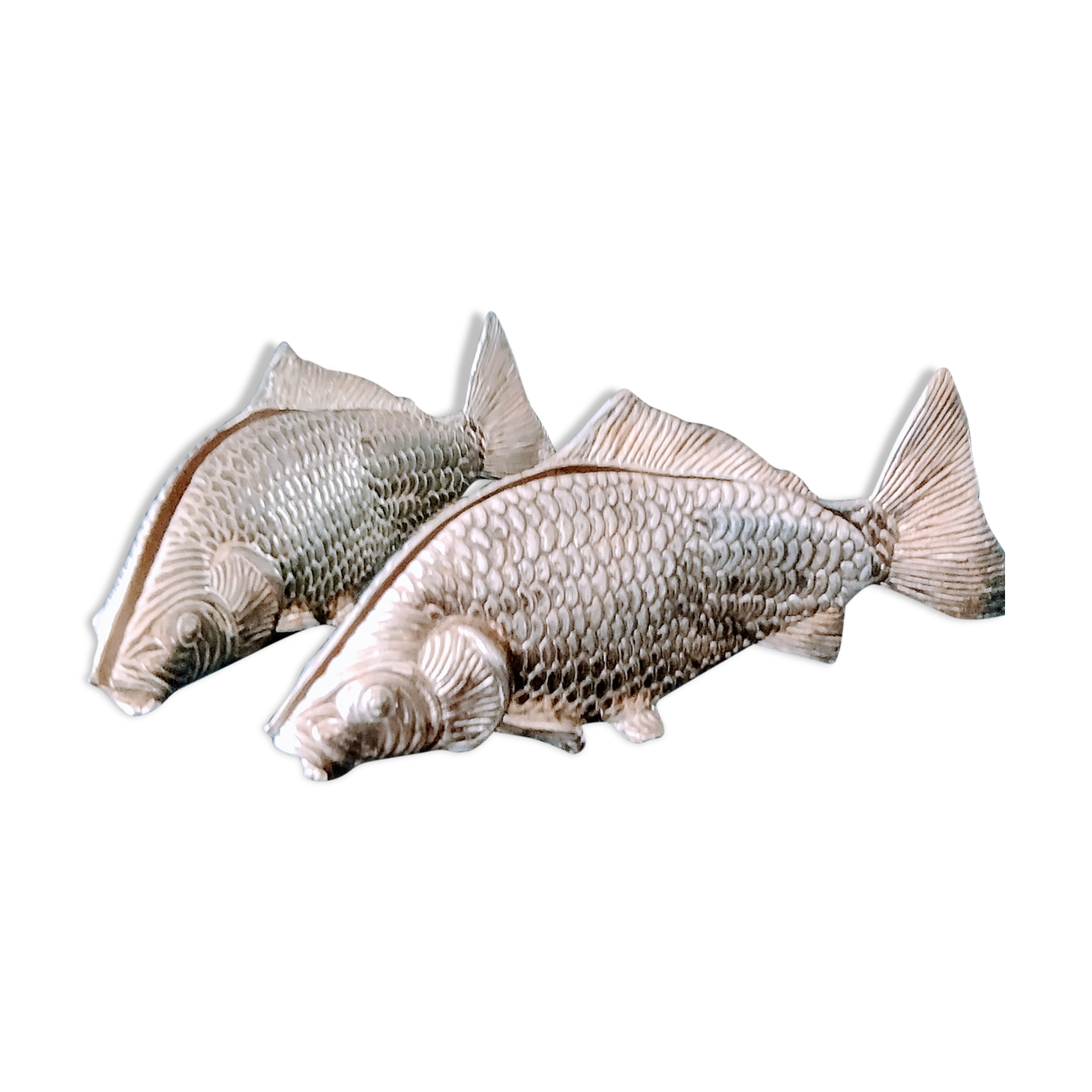 Silver metal fish