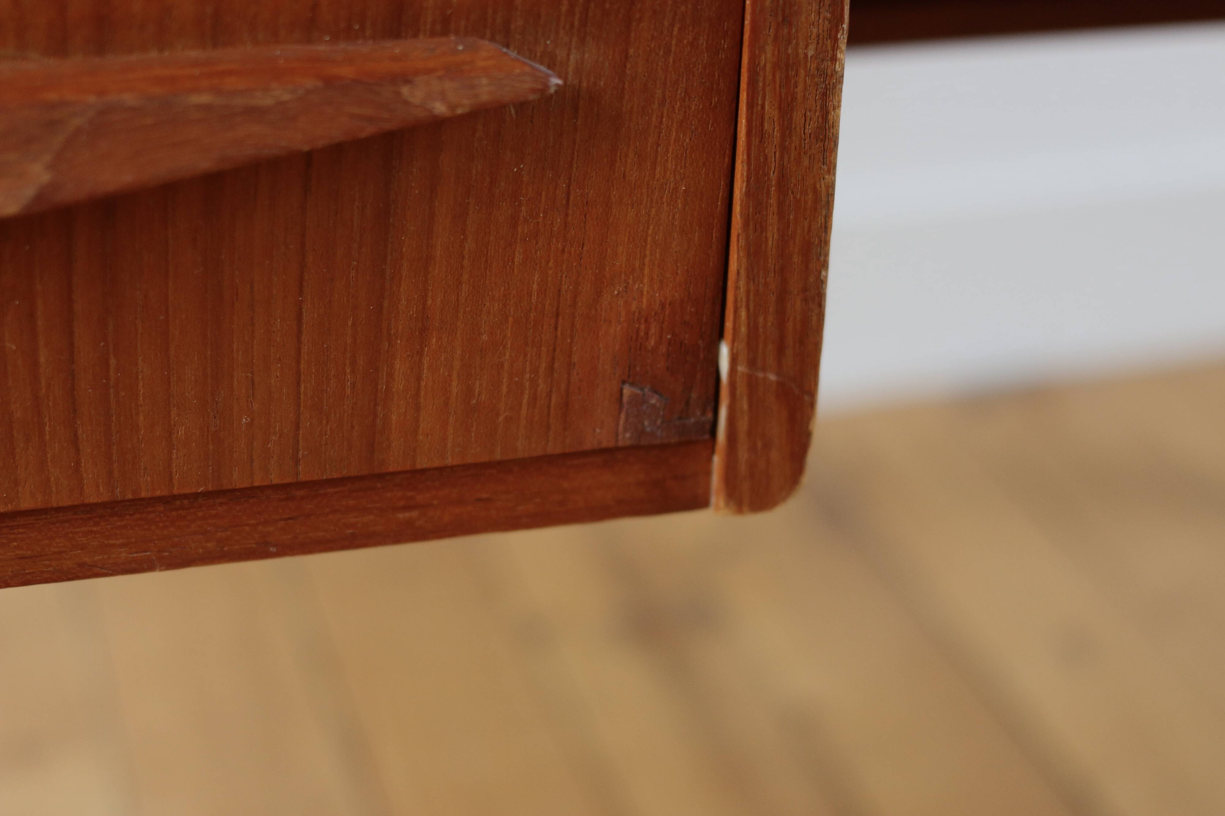 Small Scandinavian teak desk by Gunnar Nielsen for Tibergaard 1960