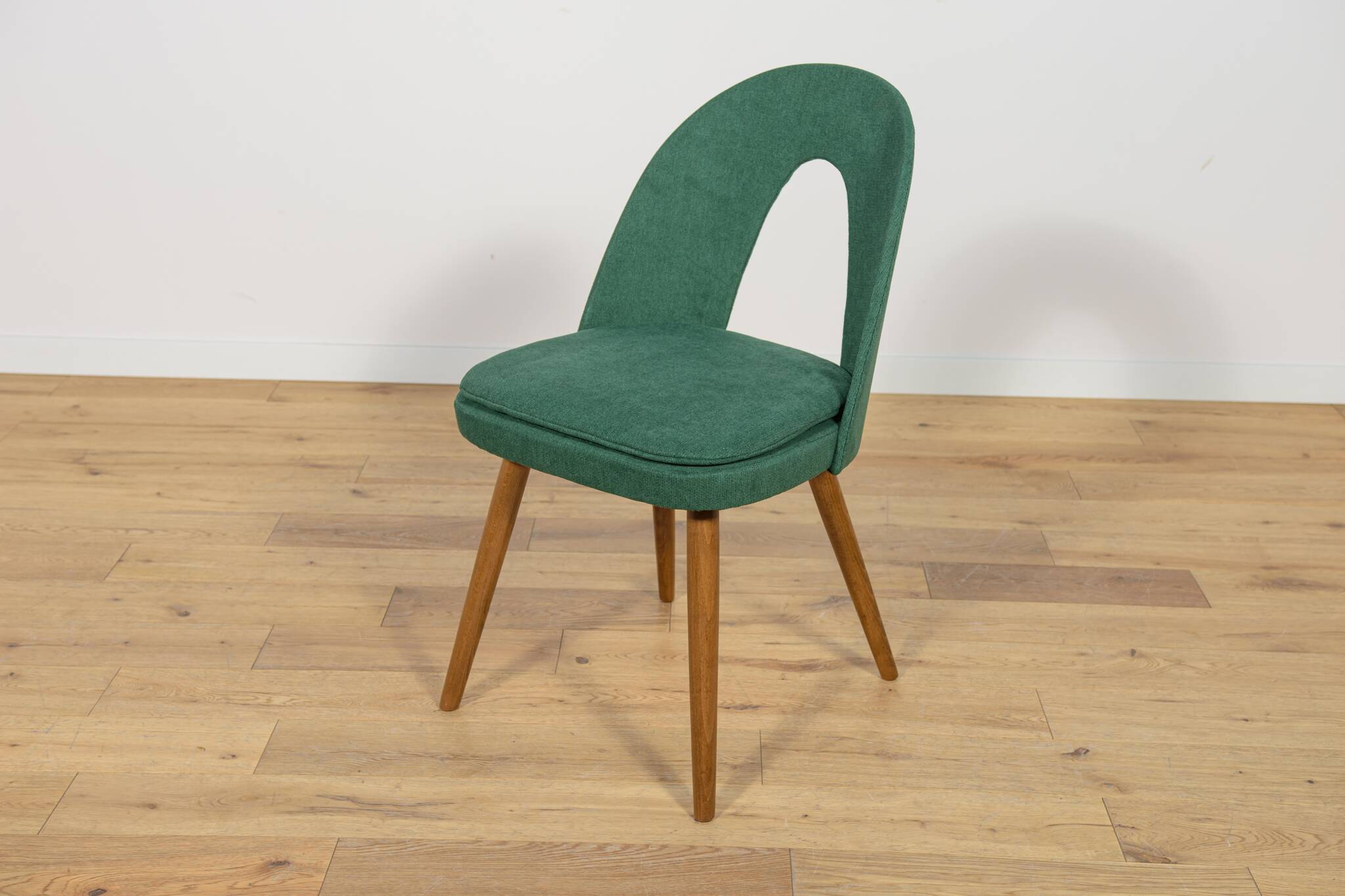 Dining Chairs by Antonín Šuman for Tatra, 1960s, Set of 2