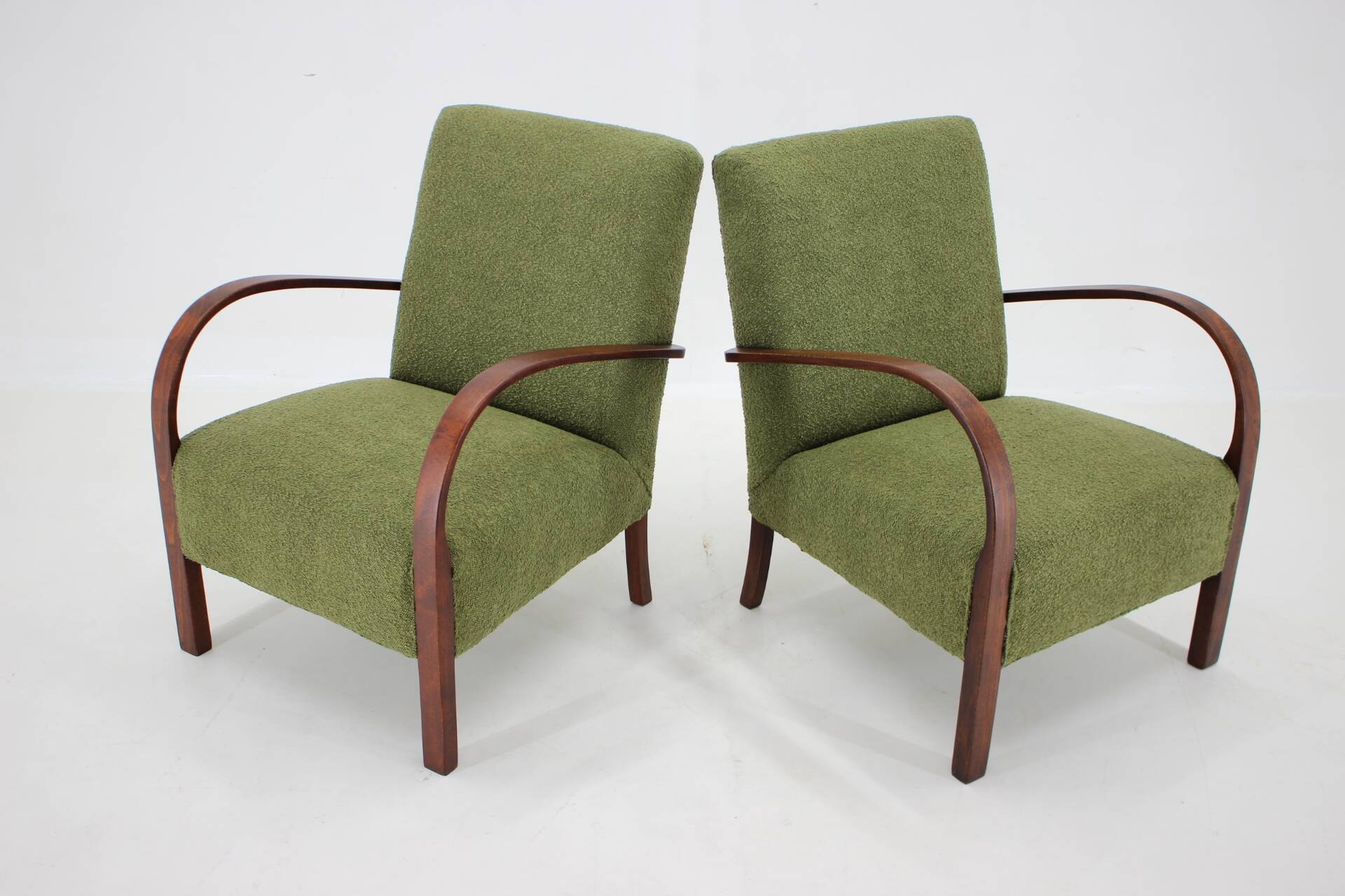 1940s Pair of Restored  Art Deco Armchairs in Boucle , Czechoslovakia