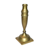 Bougeoir chandelier ancien en laiton gravé - forme obus 23 cm Ht