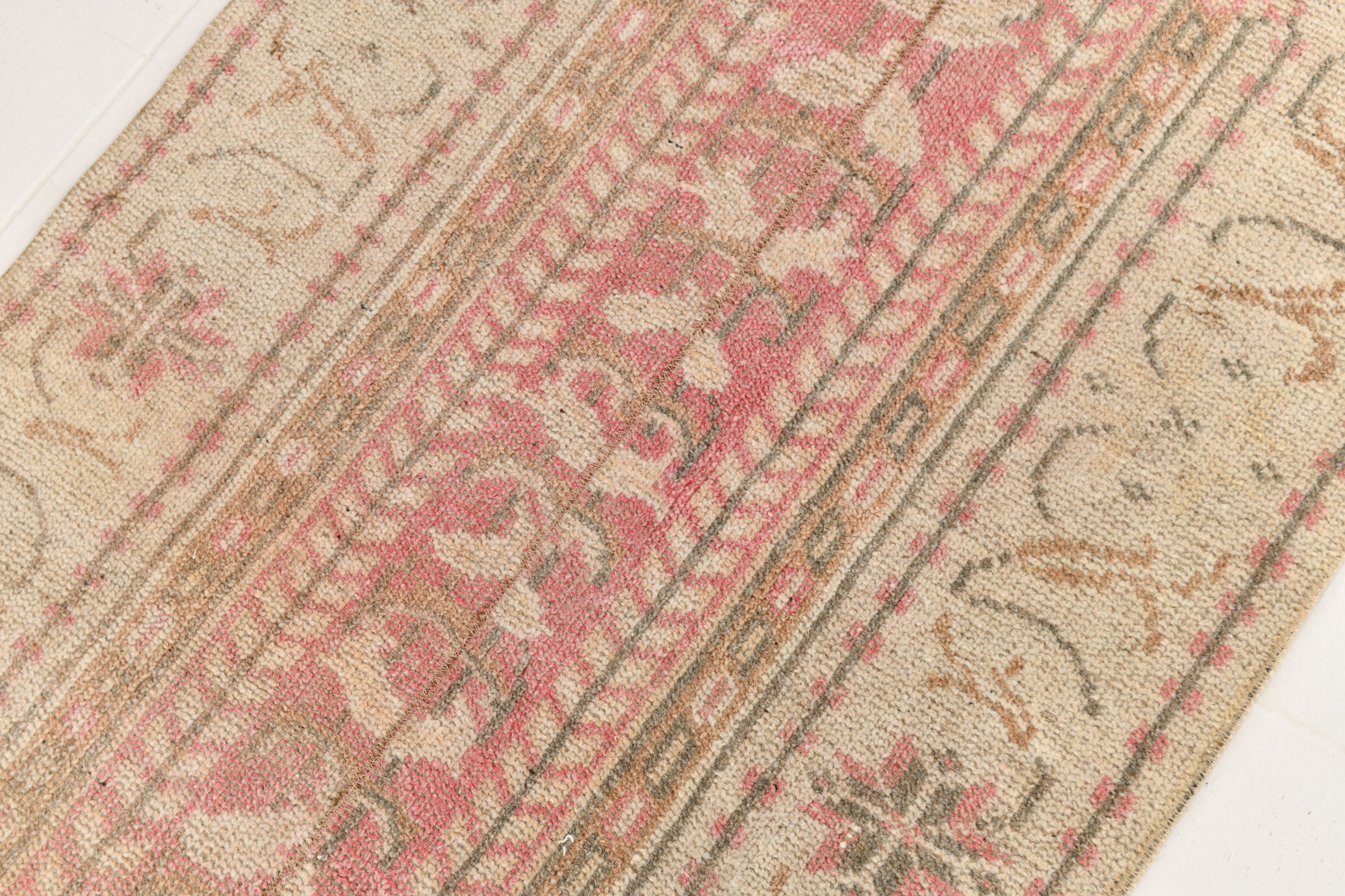 2x7 shades of red & beige vintage runner rug, 77x222cm