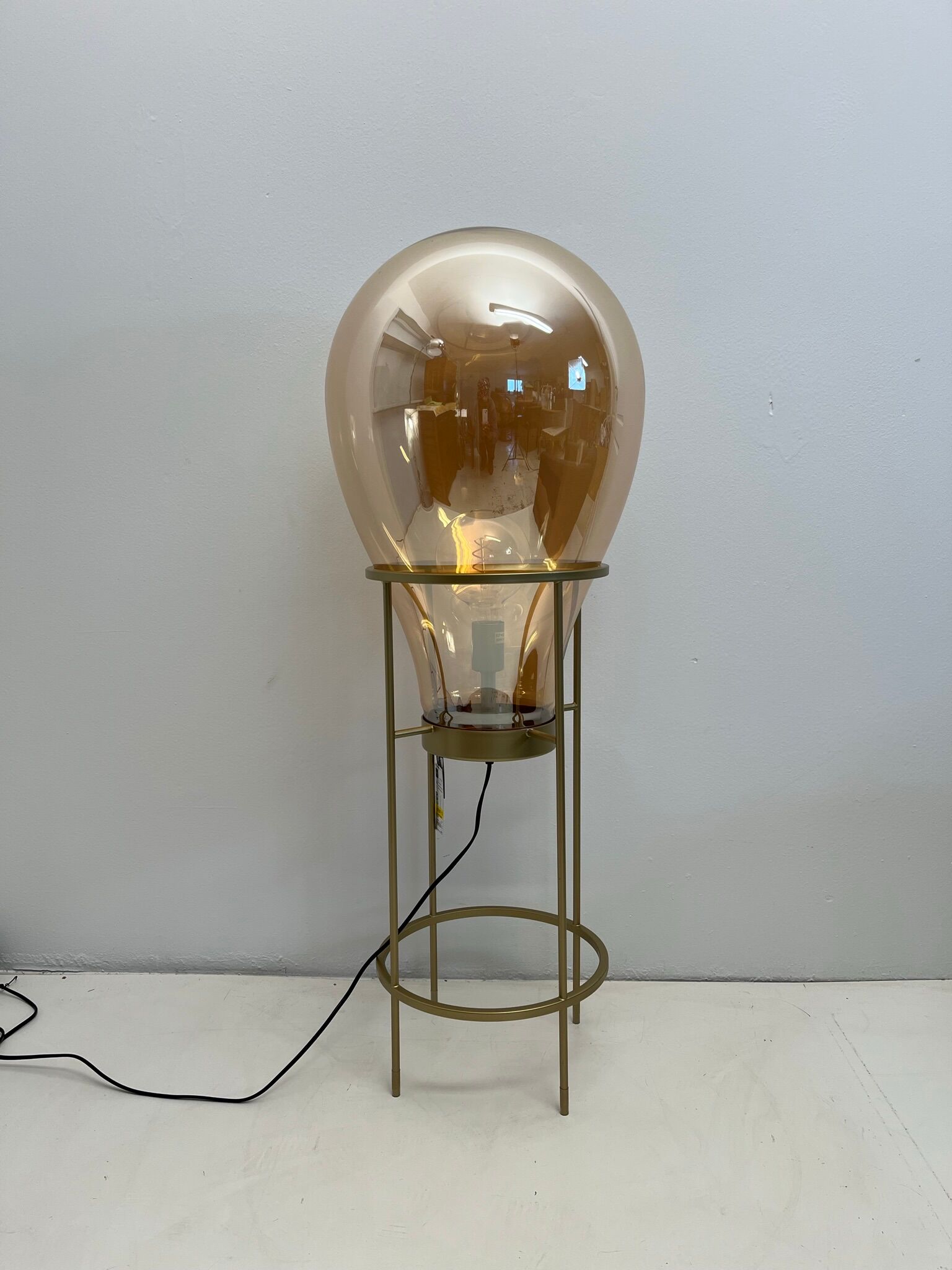 Hot air balloon lamp glass / gold metal