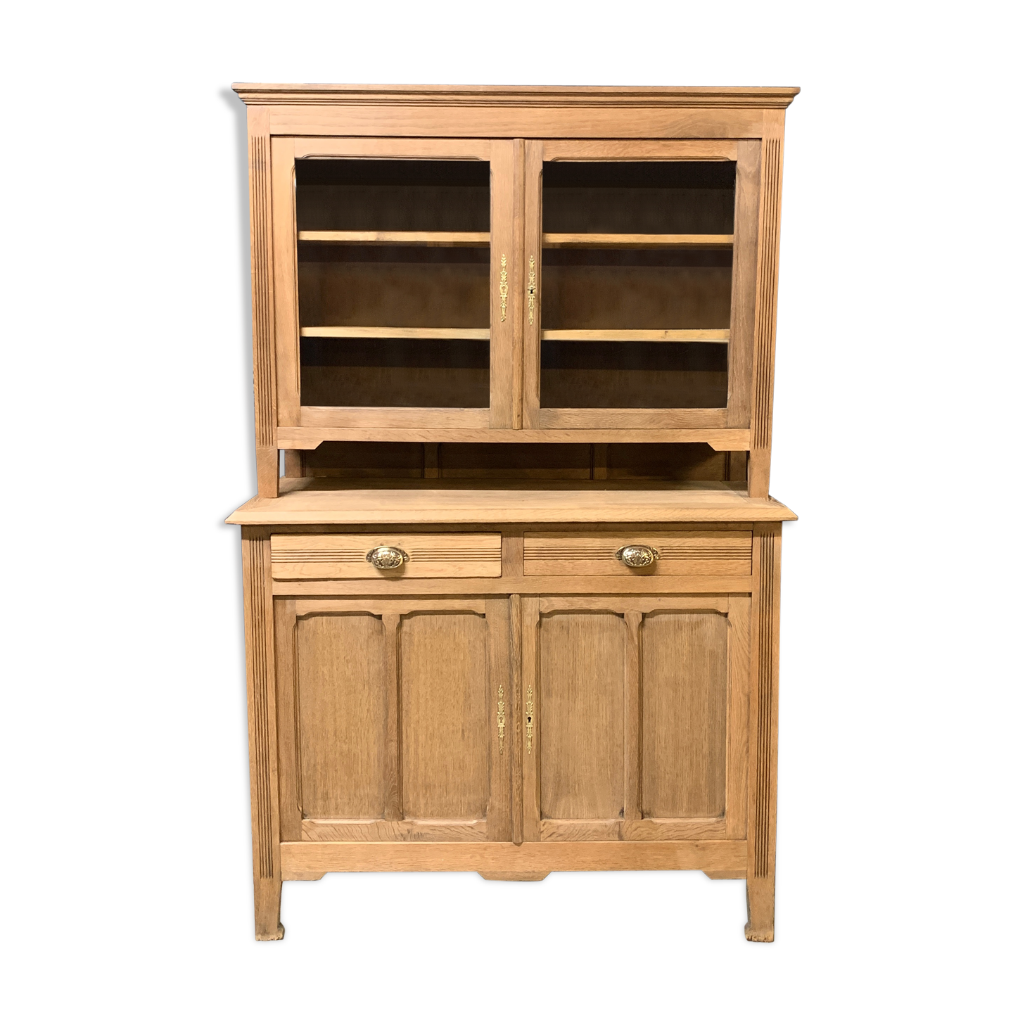 Former 1950 oak croess